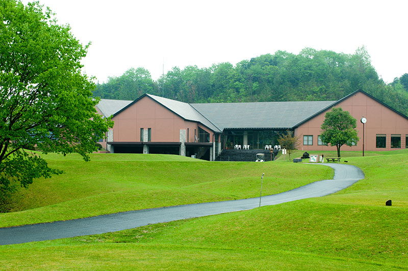 クラブハウス外観